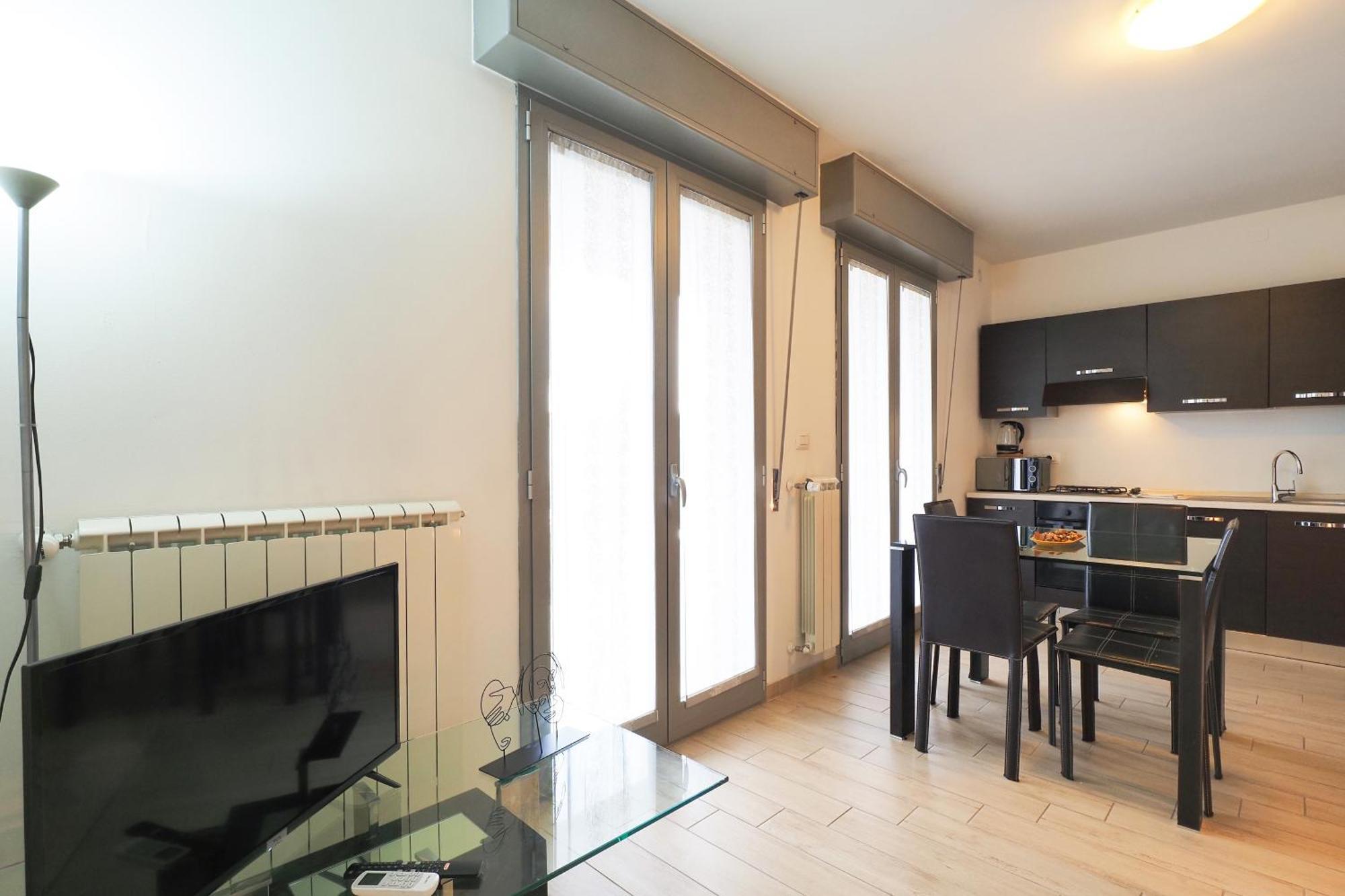 Primopiano - Bonomi B Appartement *